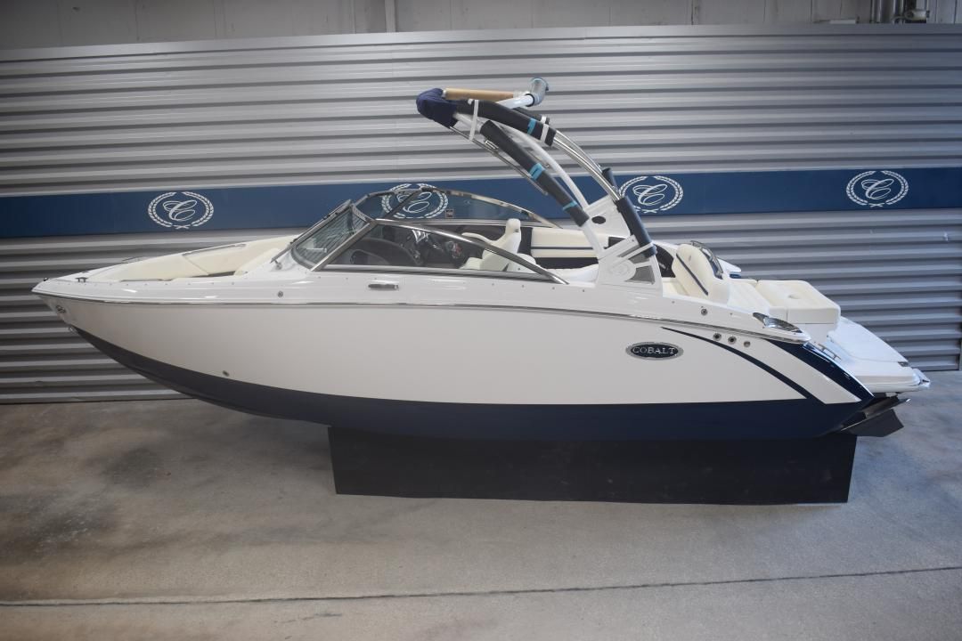 2020 Cobalt R3 Surf