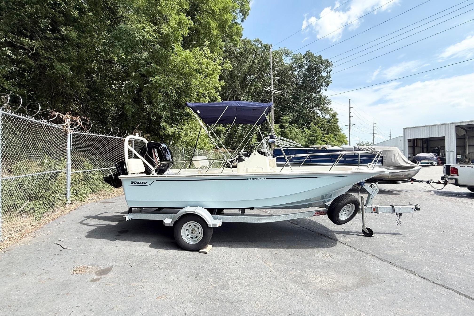 2026 Boston Whaler 170 Montauk
