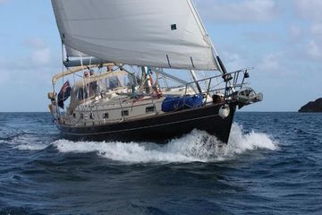 2005 Island Packet 440