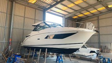 2023 Sea Ray 320 Sundancer