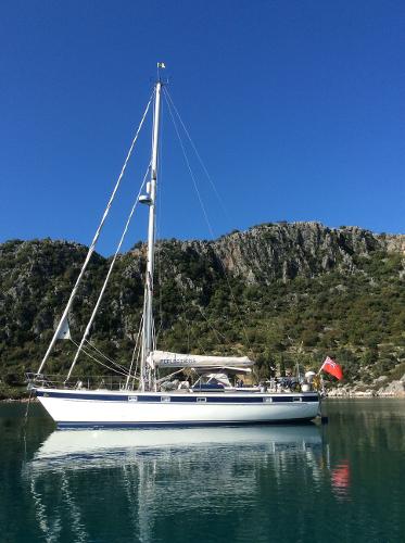 1989 Hallberg-Rassy 42E