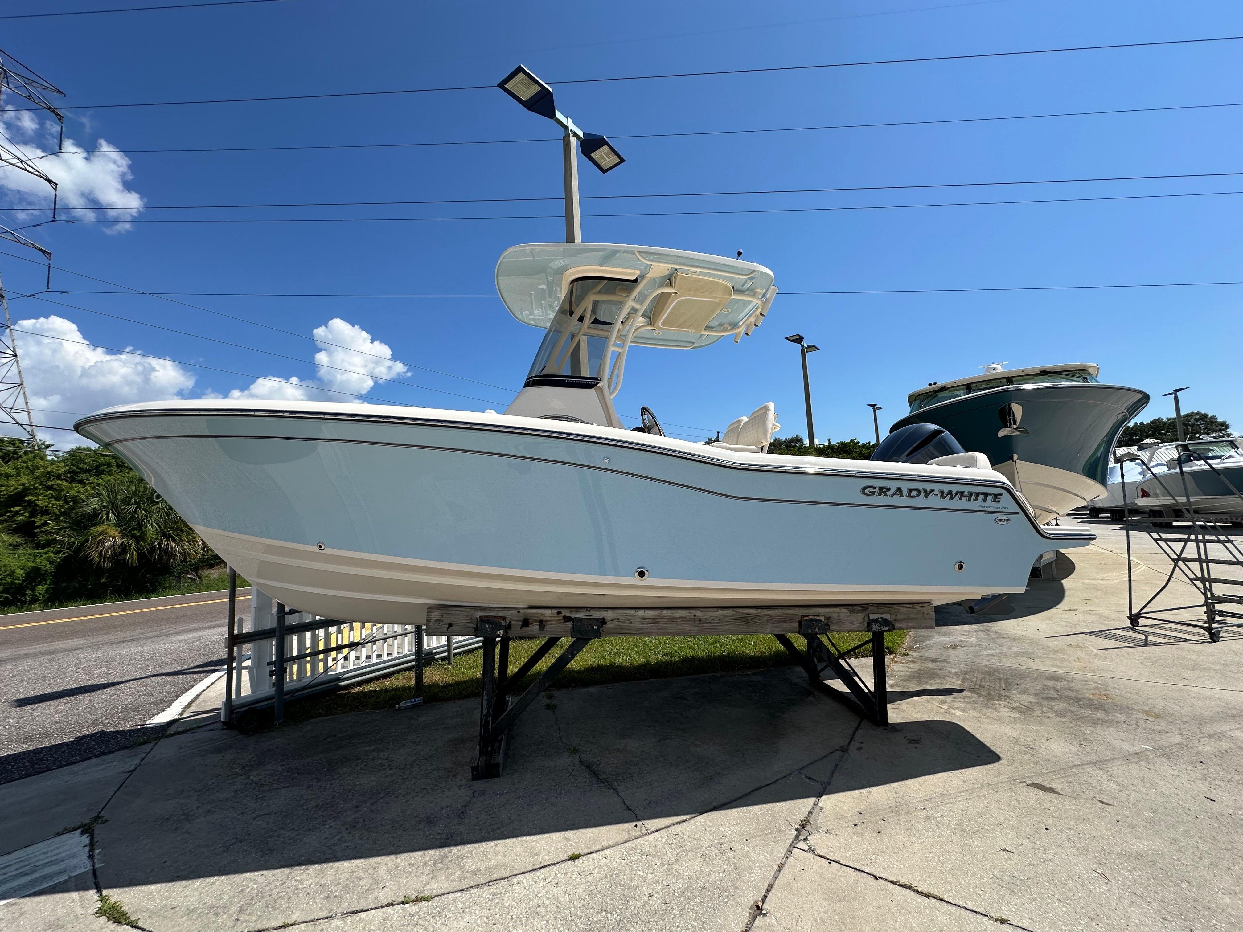 2025 Grady-White Fisherman 216