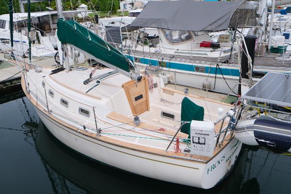 1987 Island Packet 27