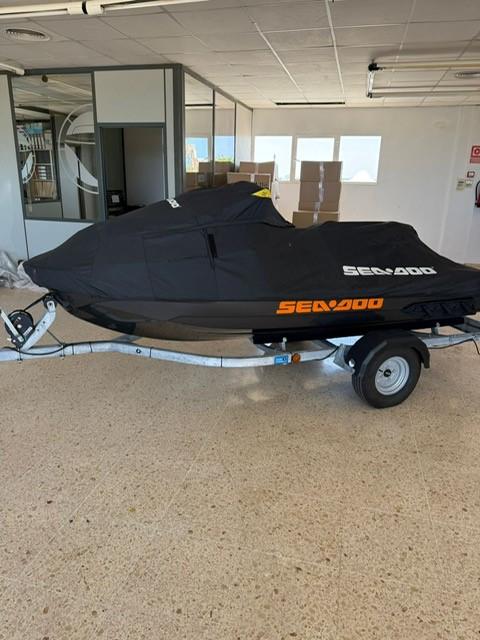 2024 Sea-Doo GTX 230
