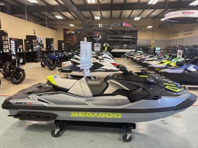 2025 Sea-Doo RXT-X