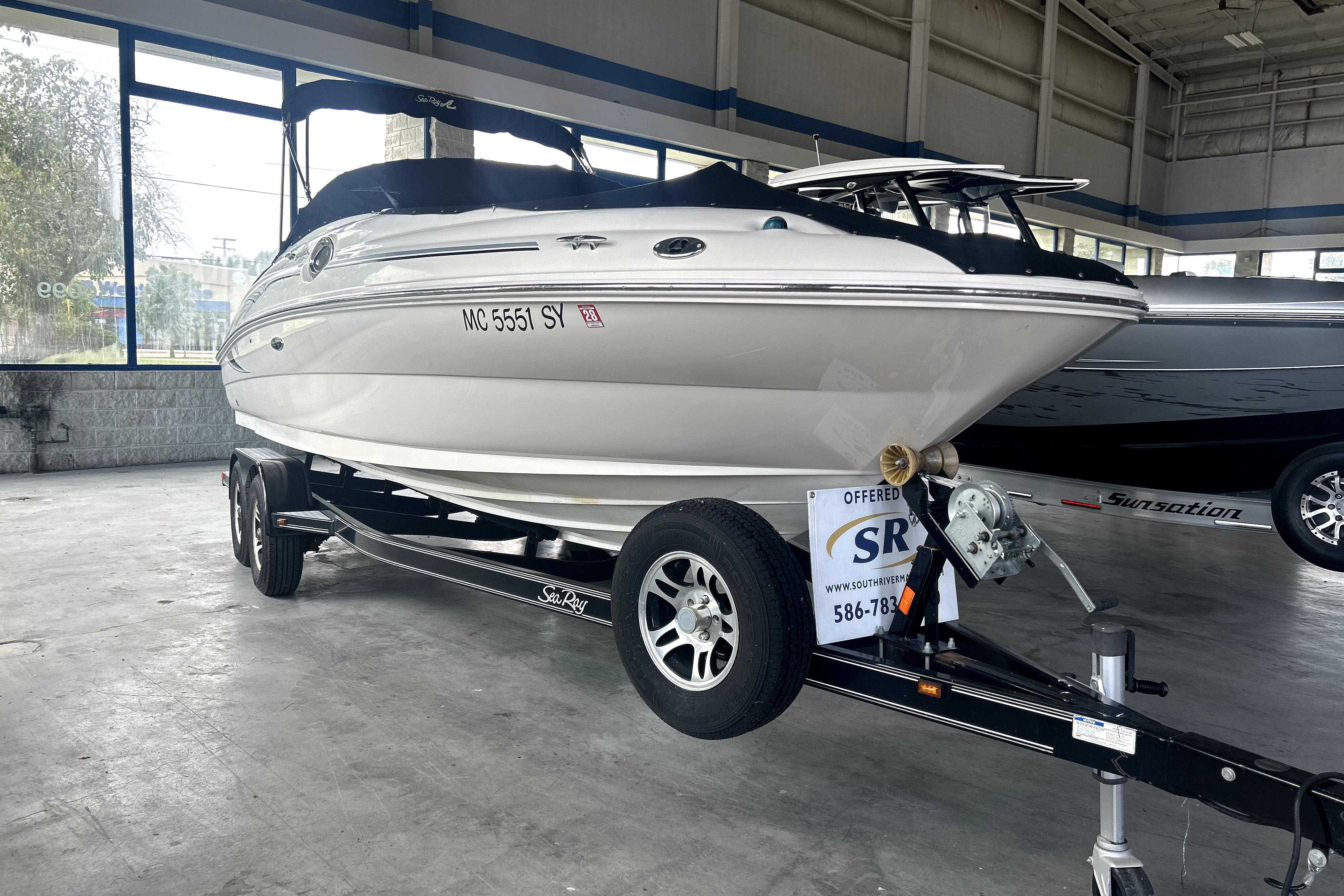 2006 Sea Ray 240 Sundeck