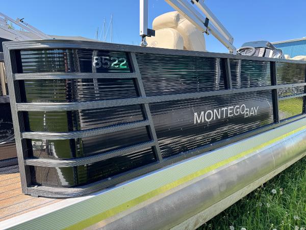 2022 Montego Bay 8522 2PT BK DLX Fish & Cruise