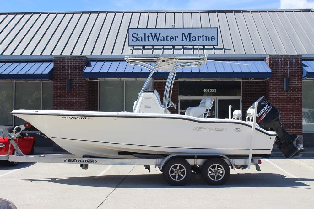 2012 Key West 211 Center Console