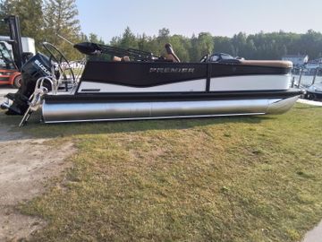 2025 Premier 230 SUNSATION R
