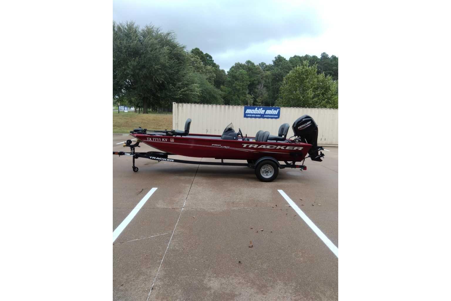 2024 Bass Tracker Pro 170