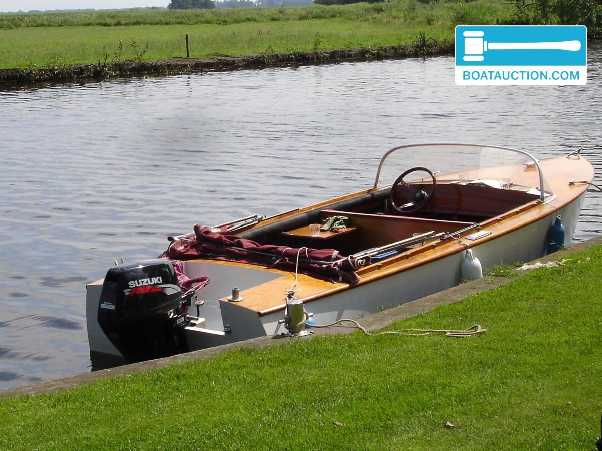 1965 Speedboat 480