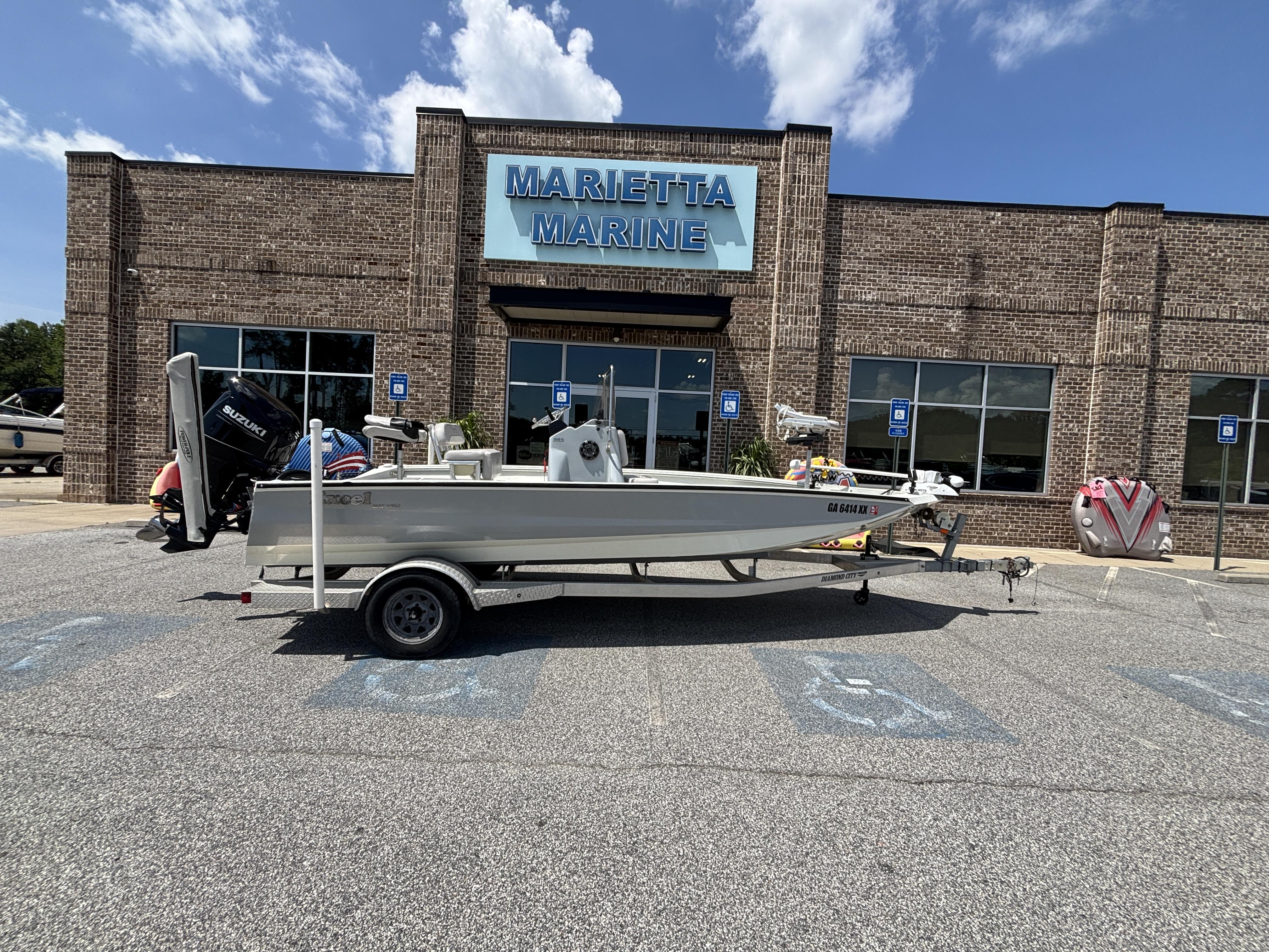 2021 Excel Bay Pro 203 w/Suzuki 140HP Engine and Aluminum Trailer Included
