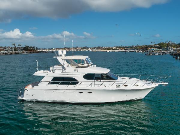 2005 Ocean Alexander 548 Pilothouse