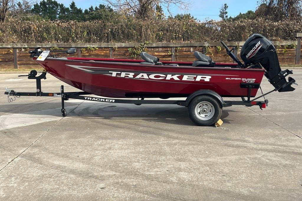 2026 Tracker Super Guide V-16 T