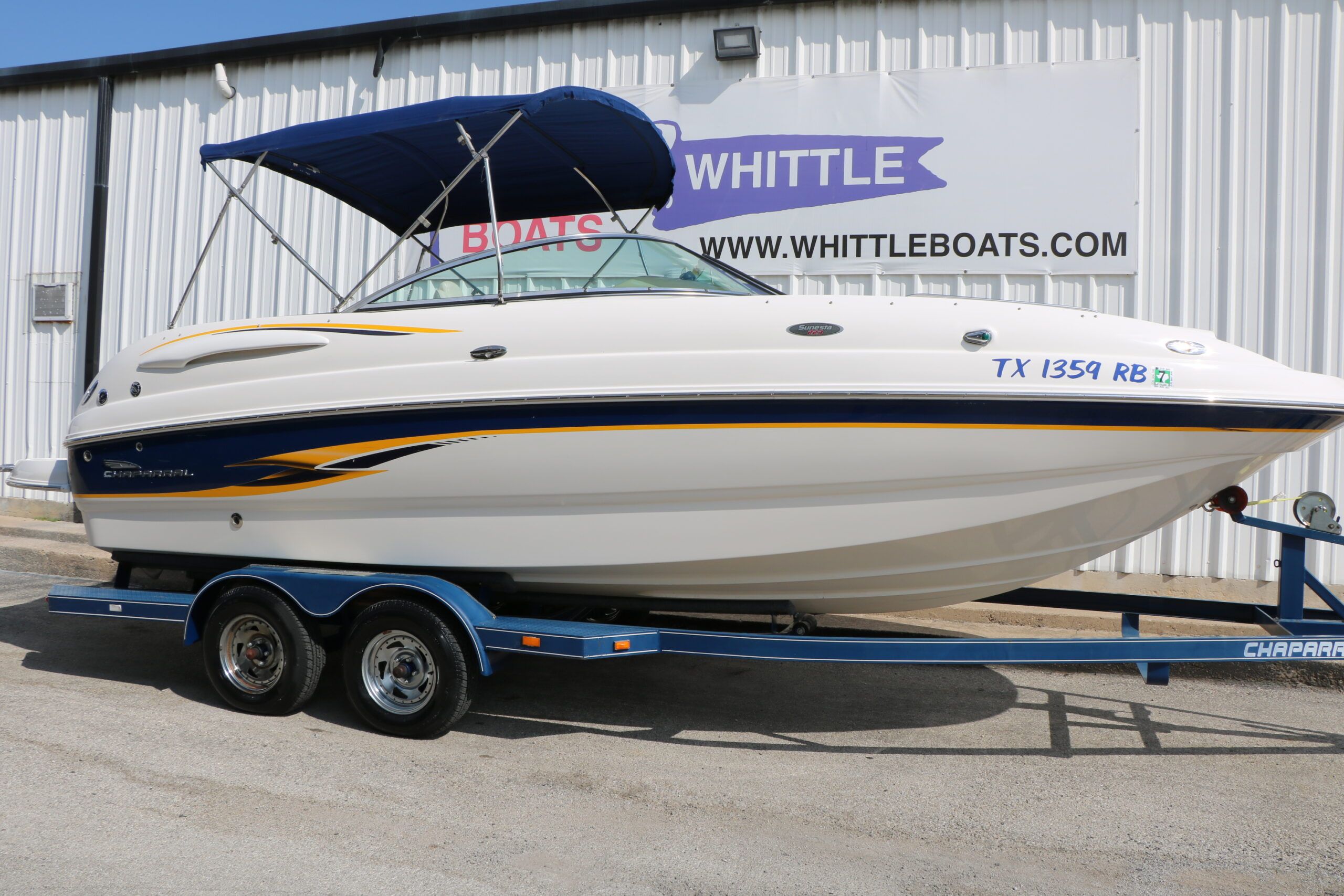 2003 Chaparral 223 Sunesta 223