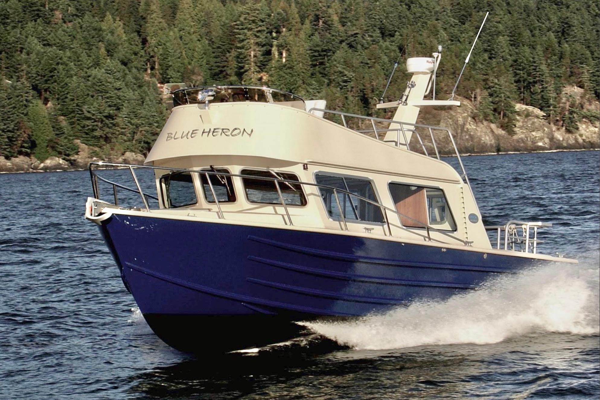 2003 Coastal Craft 320 Cruiser