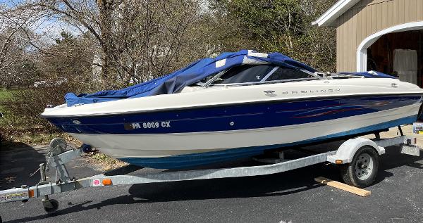 BAYLINER 185 'FLIGHT SERIES' BOWRIDER 2012 - Apex Marine