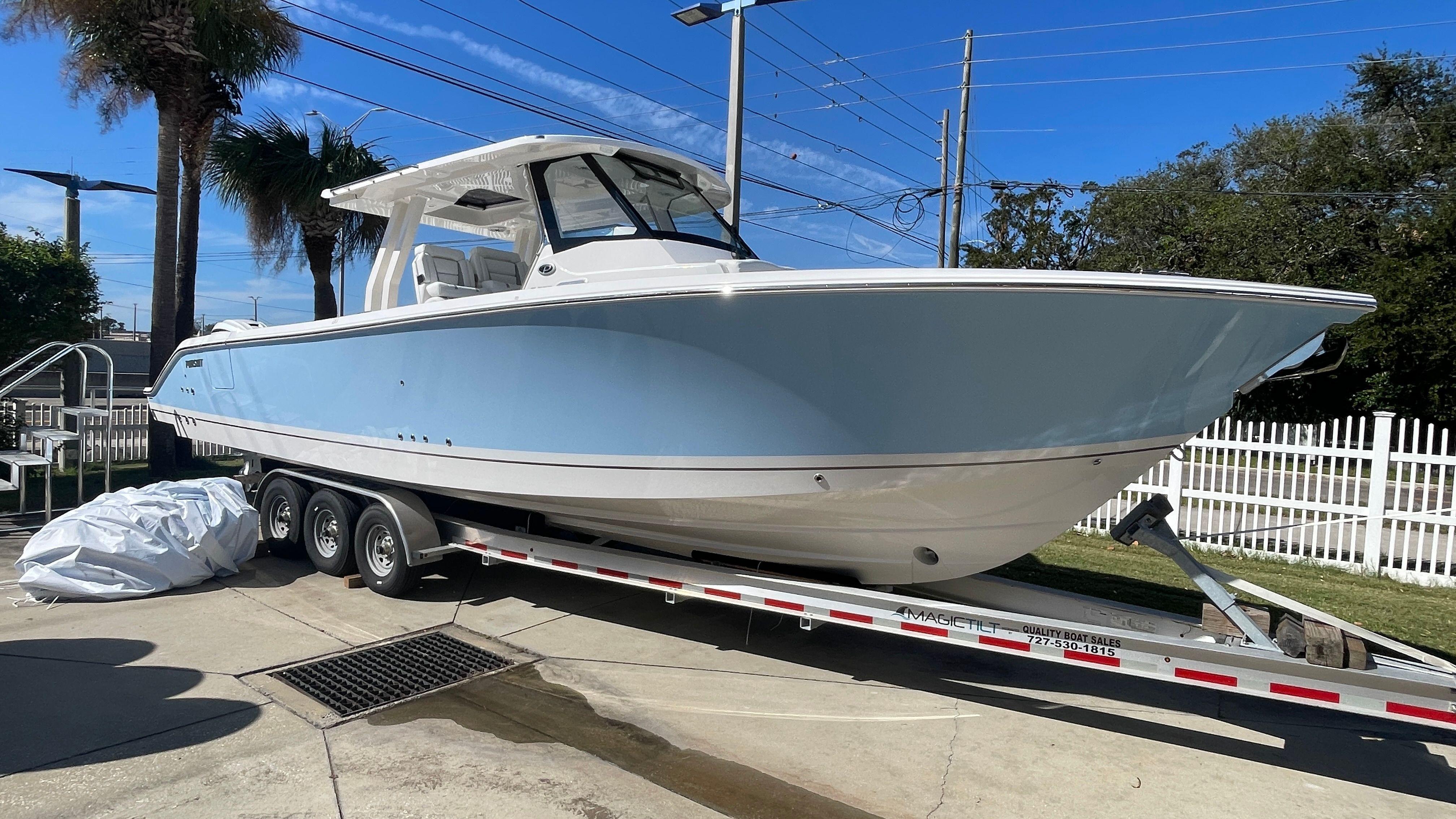 2025 Pursuit S 358
