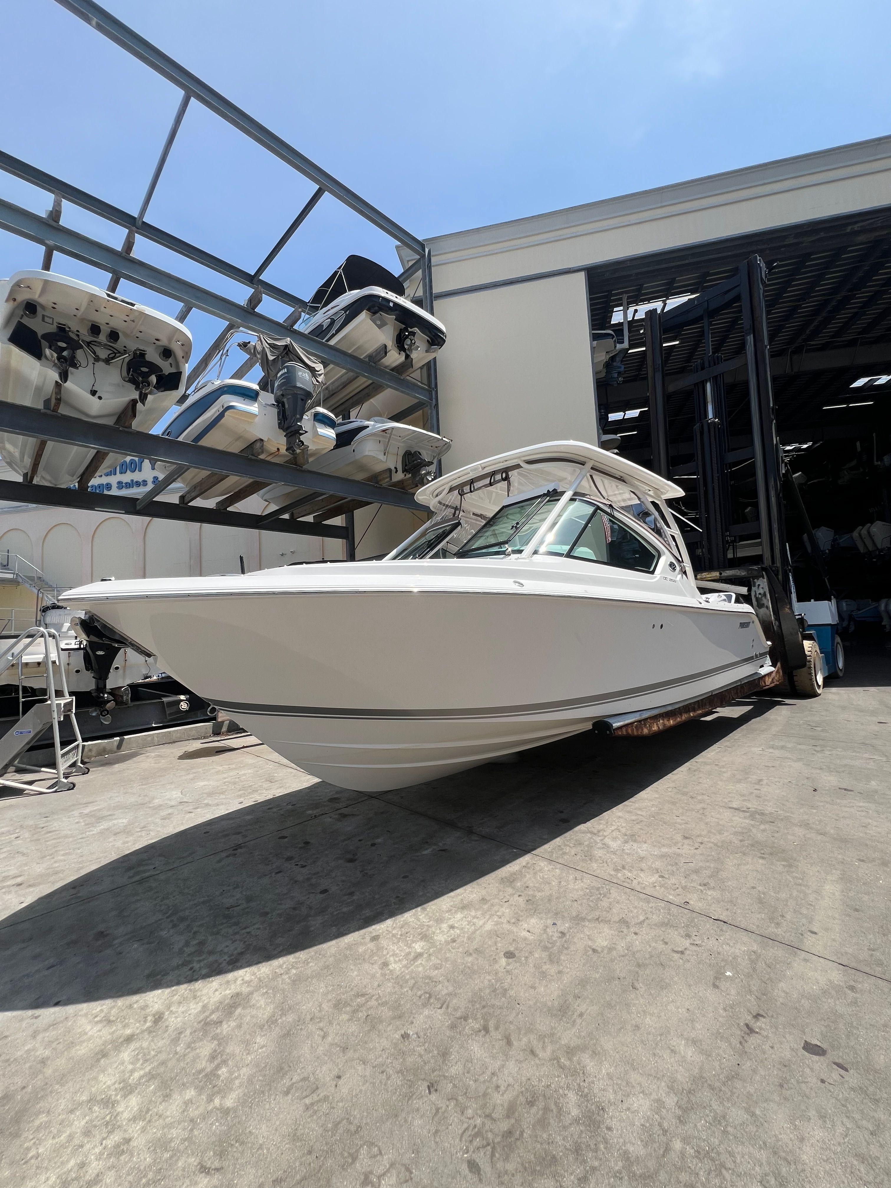 2025 Pursuit DC 266 Dual Console