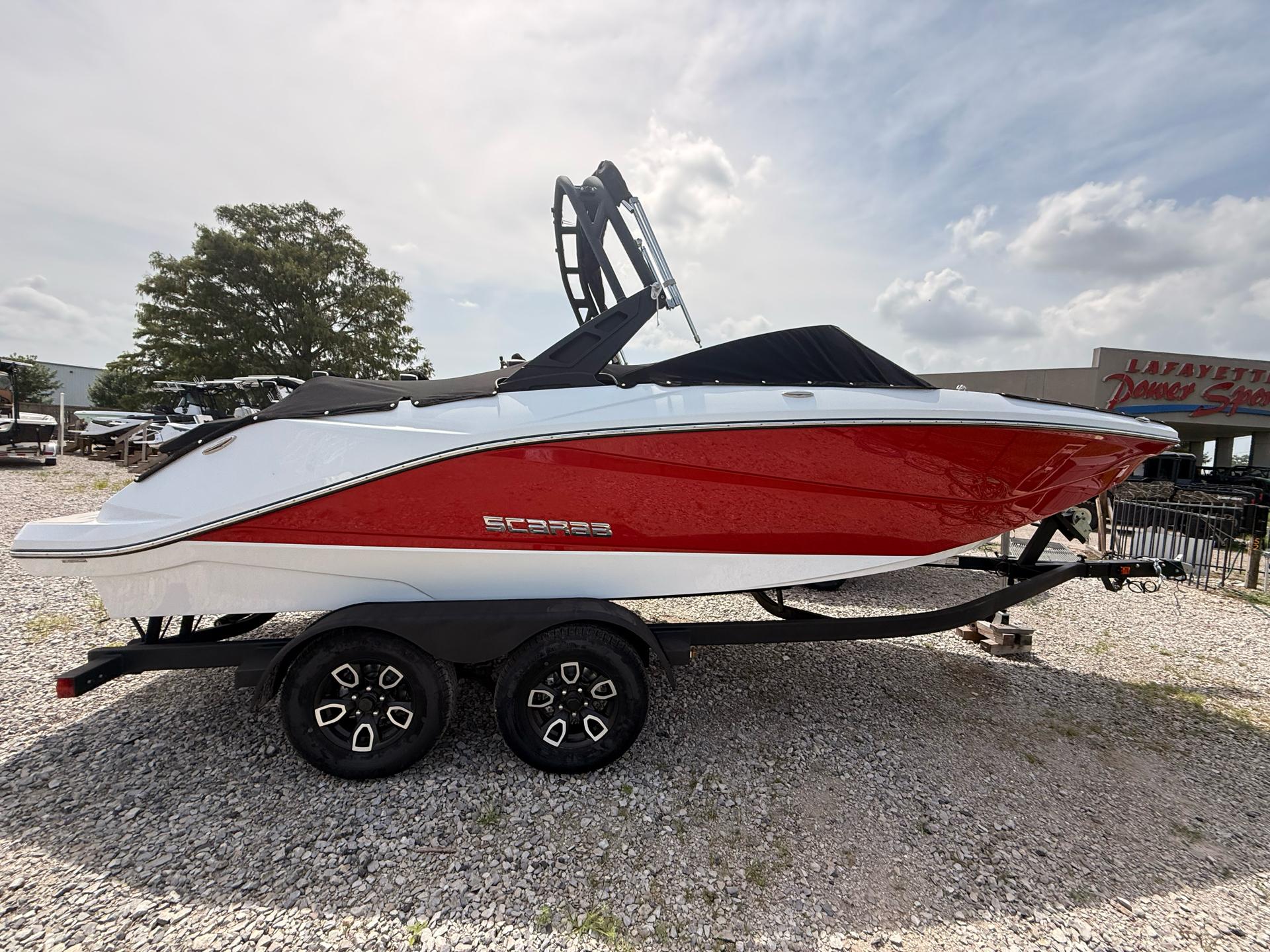 2025 Scarab 215 SE