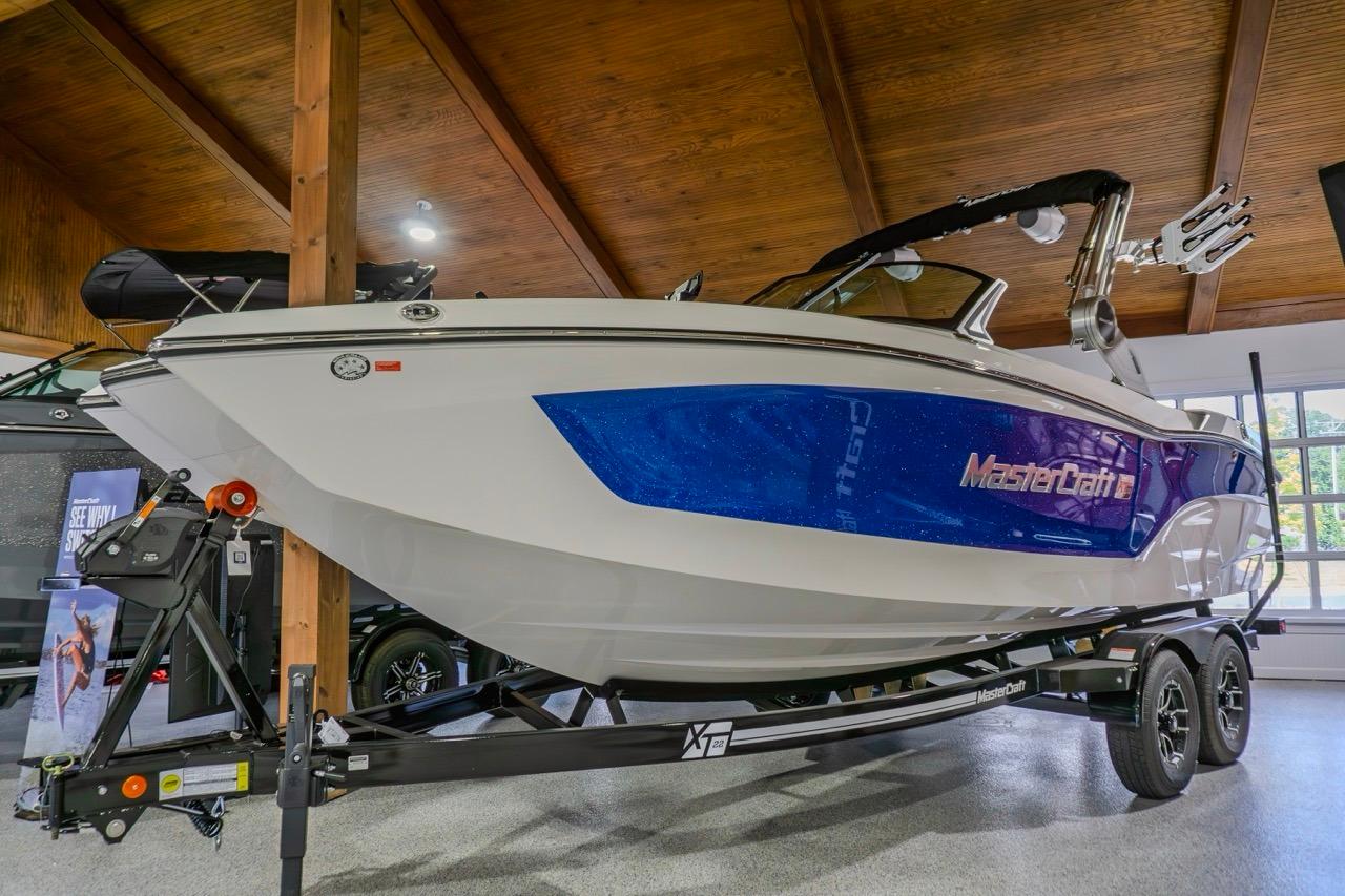 2026 MasterCraft XT22