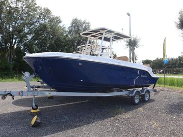 2025 Bayliner Trophy T22CC