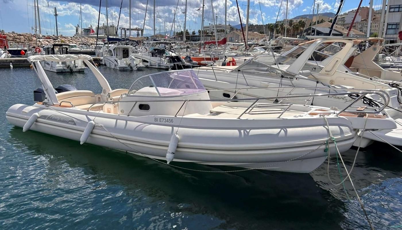 2012 Capelli Tempest 900 WA