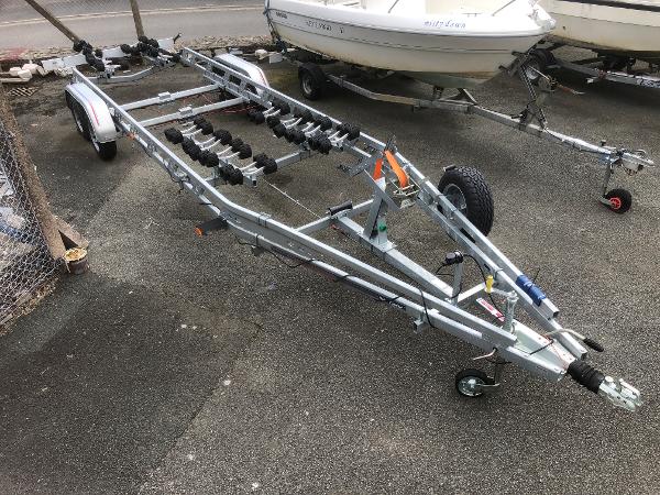 Custom Indespension Super Roller Coaster 10ex 3500kg Braked Boat