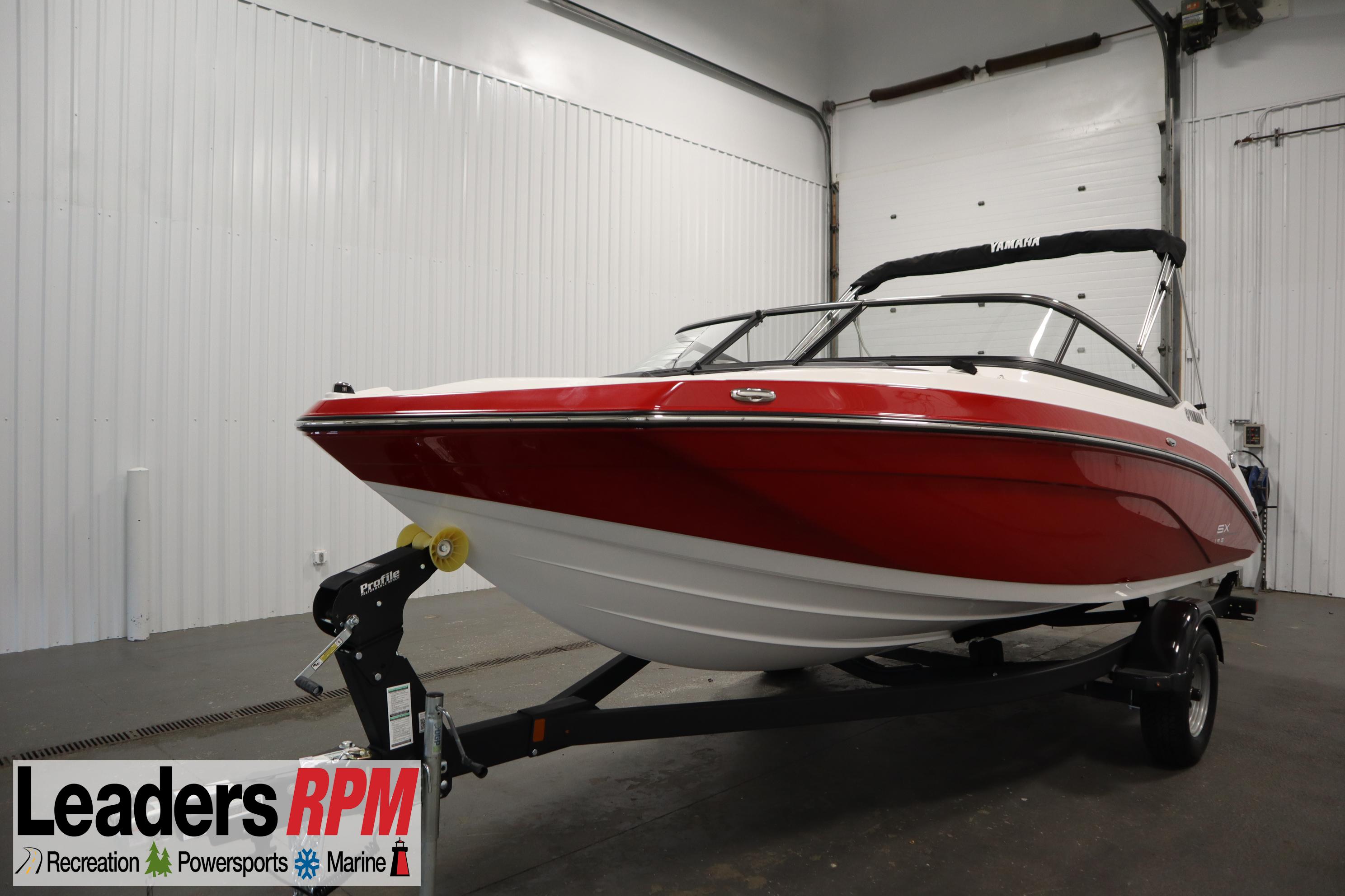 2025 Yamaha Boats 195 SX