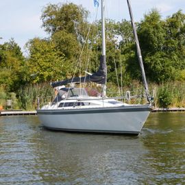 1986 Friendship 33