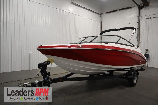 2025 Yamaha Boats 195 SX