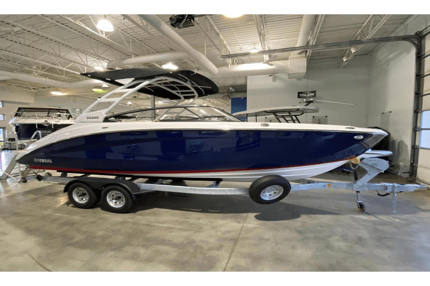 2025 Yamaha Boats 255XE, Cornelius North Carolina - boats.com