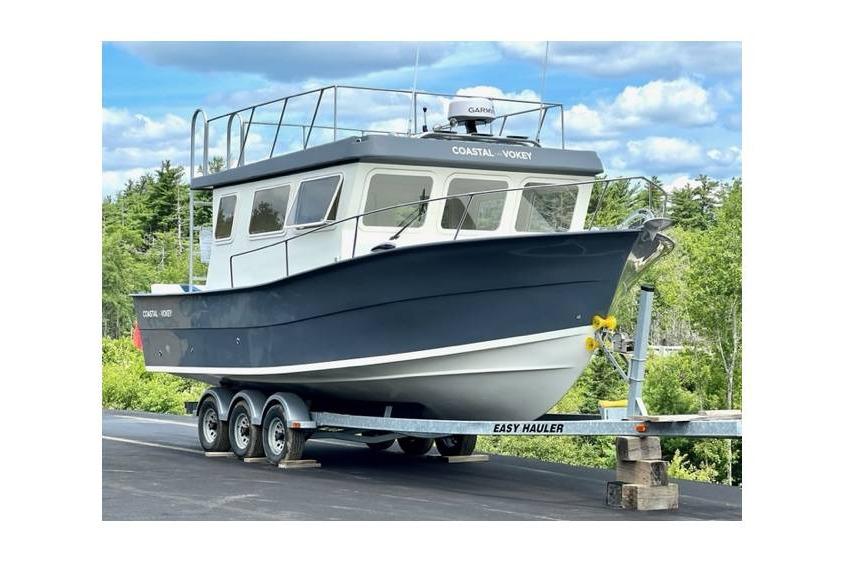 2023 Coastal 279 Pilot House