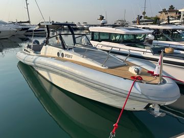 2017 Agapi 950