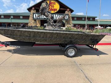2025 Tracker Grizzly 2072 Utility