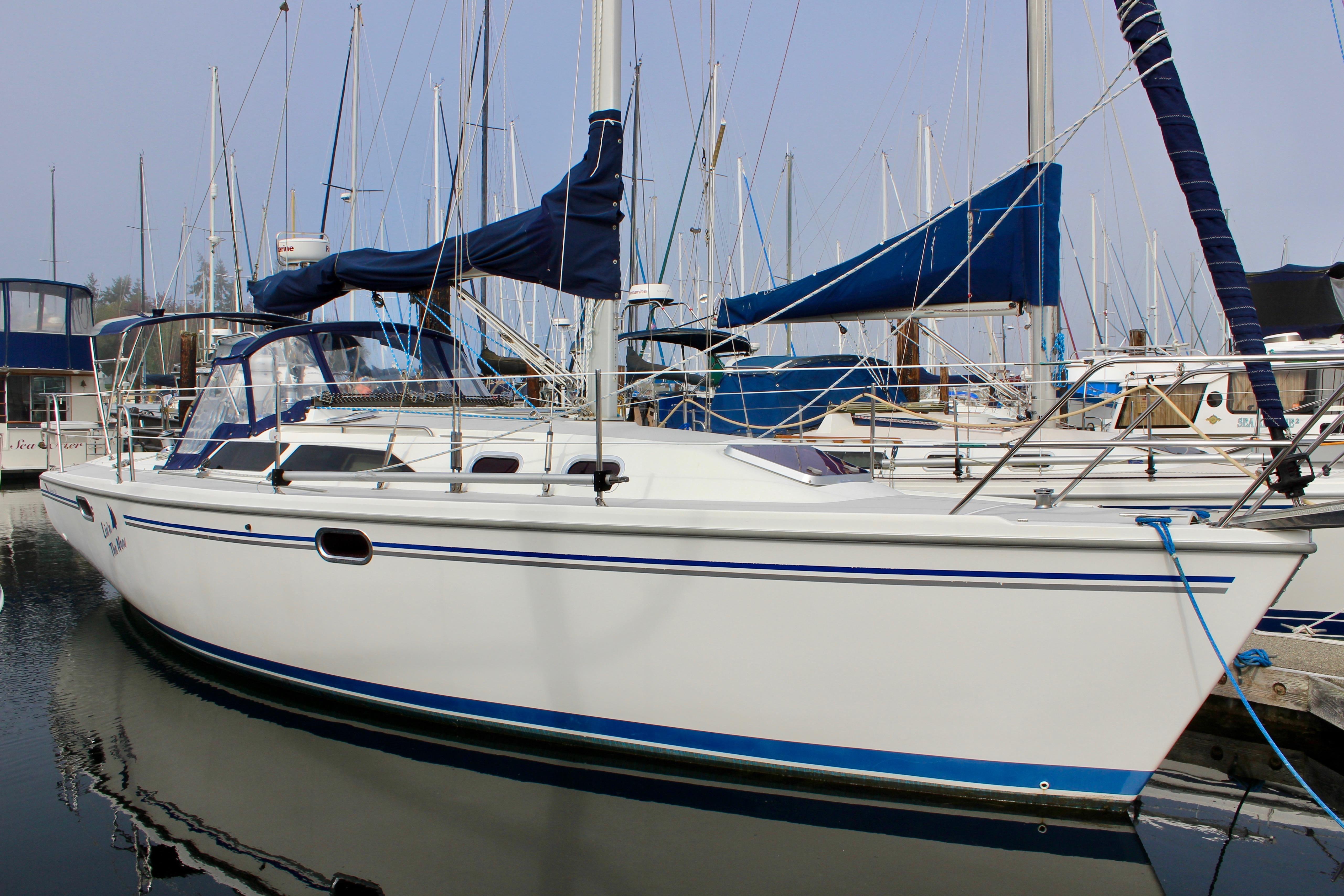 2005 Catalina 320