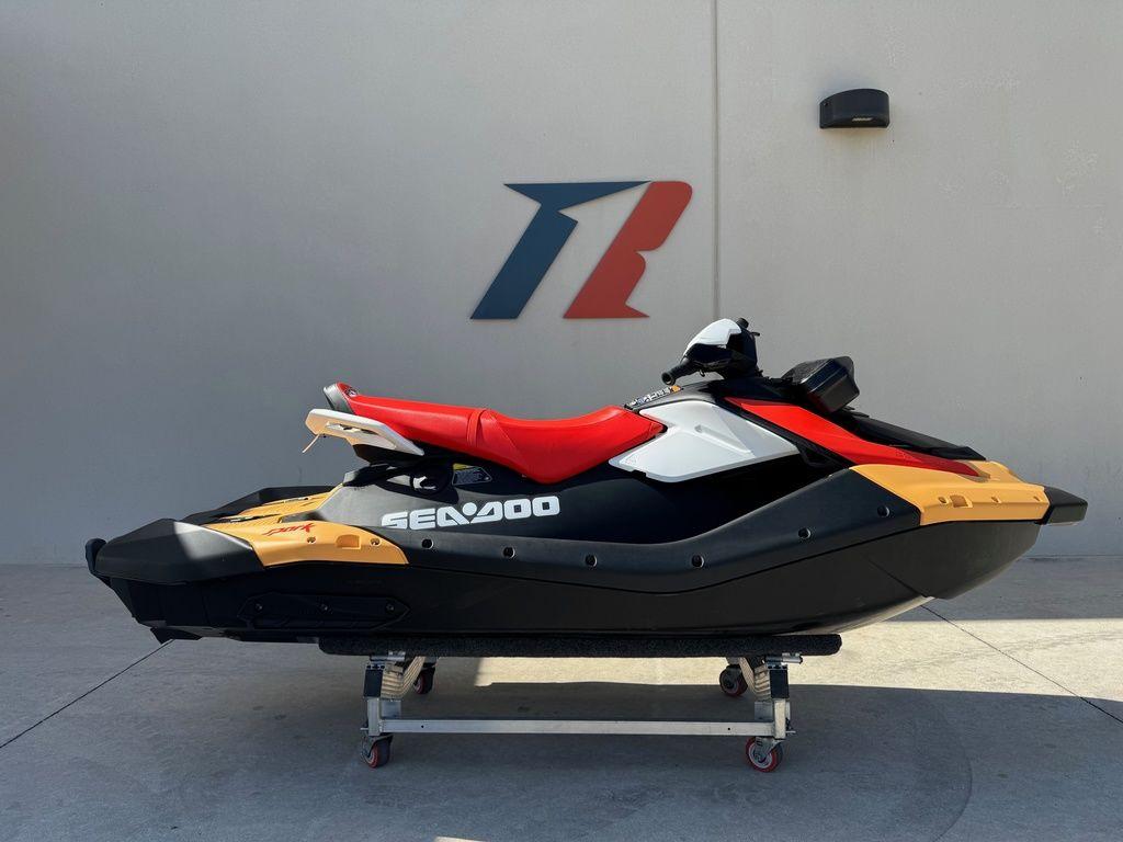 2024 Sea-Doo Spark® for 3 Rotax® 900 ACE™ - 90 CONV w