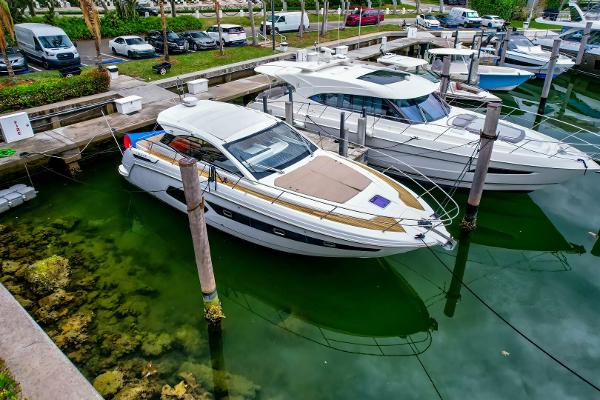 Azimut Atlantis 43