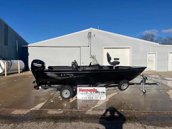 2025 Lund 1650 Angler SS