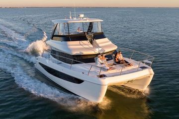 2025 Aquila 42 Yacht
