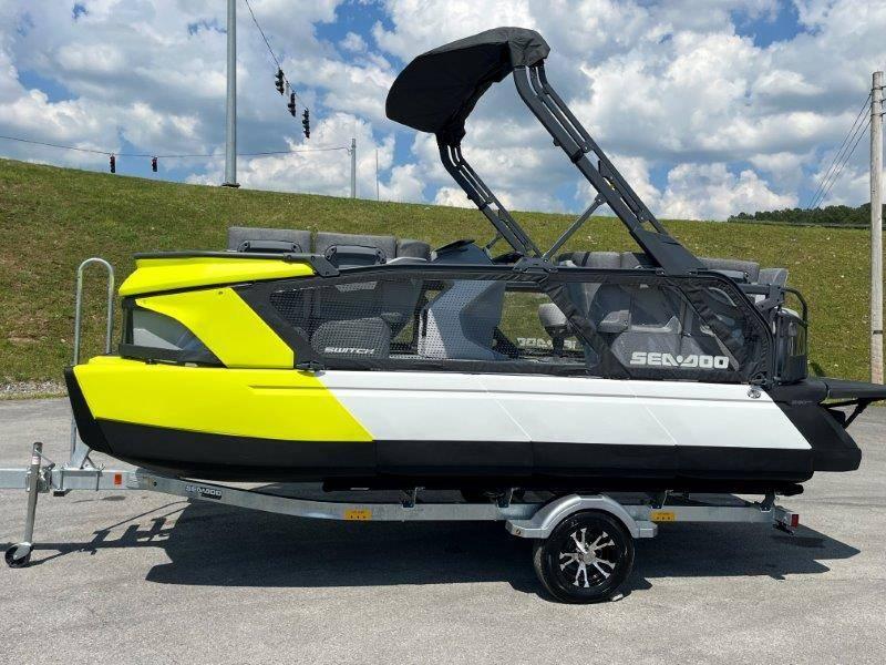 2024 Sea-Doo Switch Cruise 21' 230HP