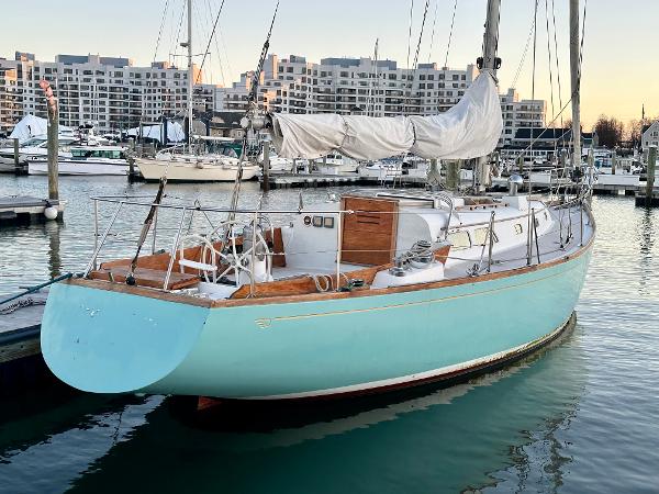 1970 Hinckley 38