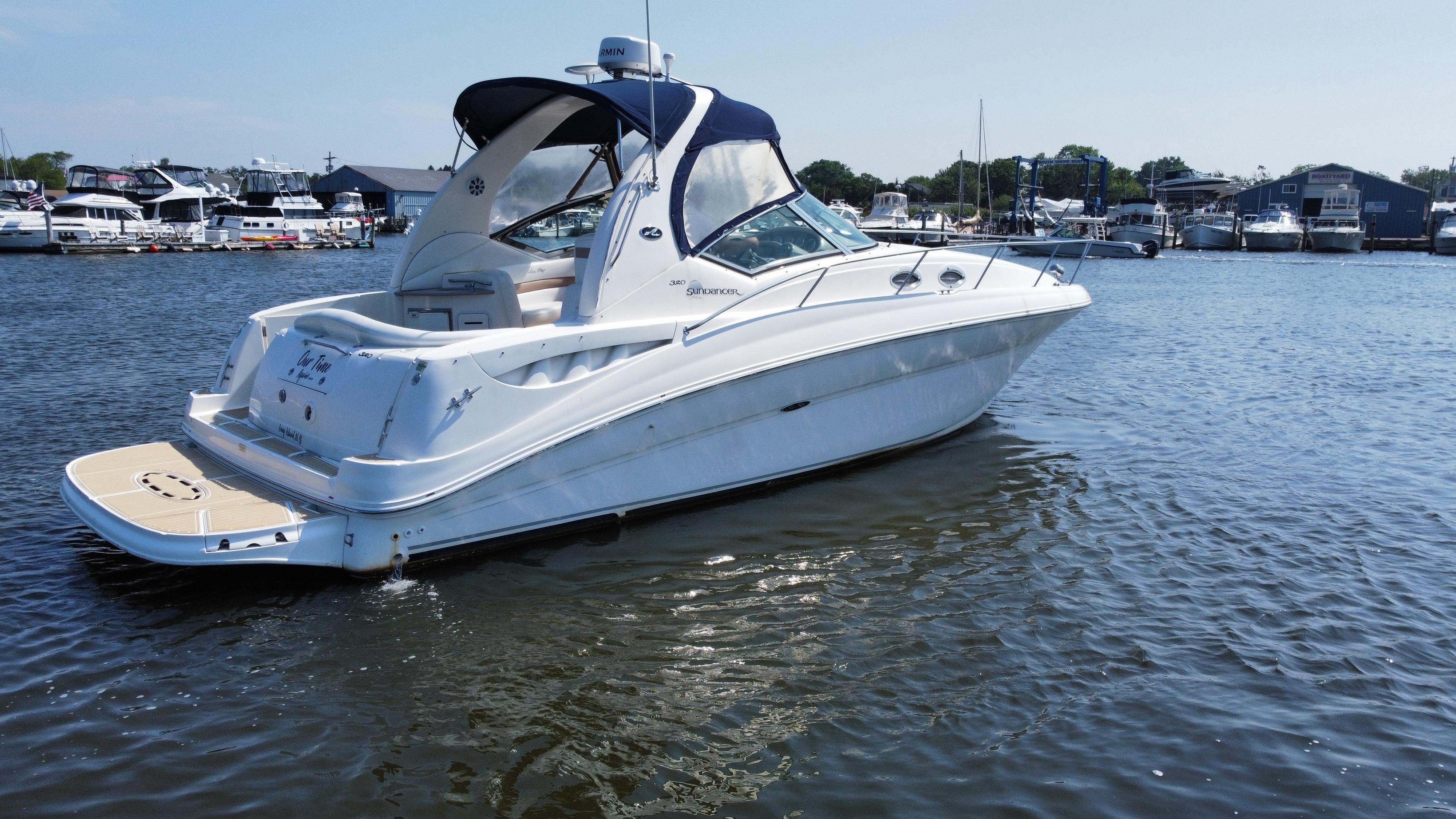 2004 Sea Ray 320 Sundancer