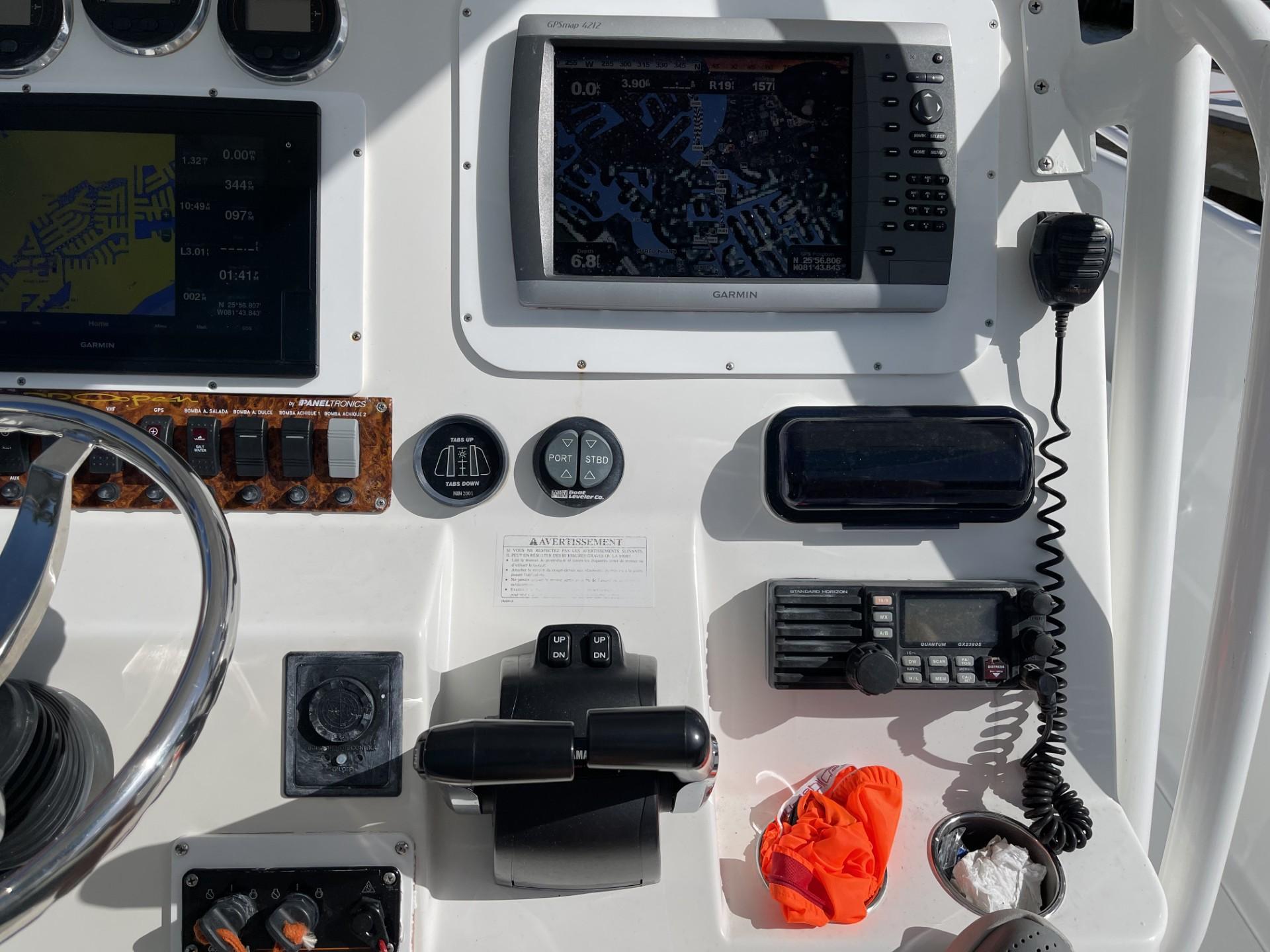 2006 Pro Marine open fisherman