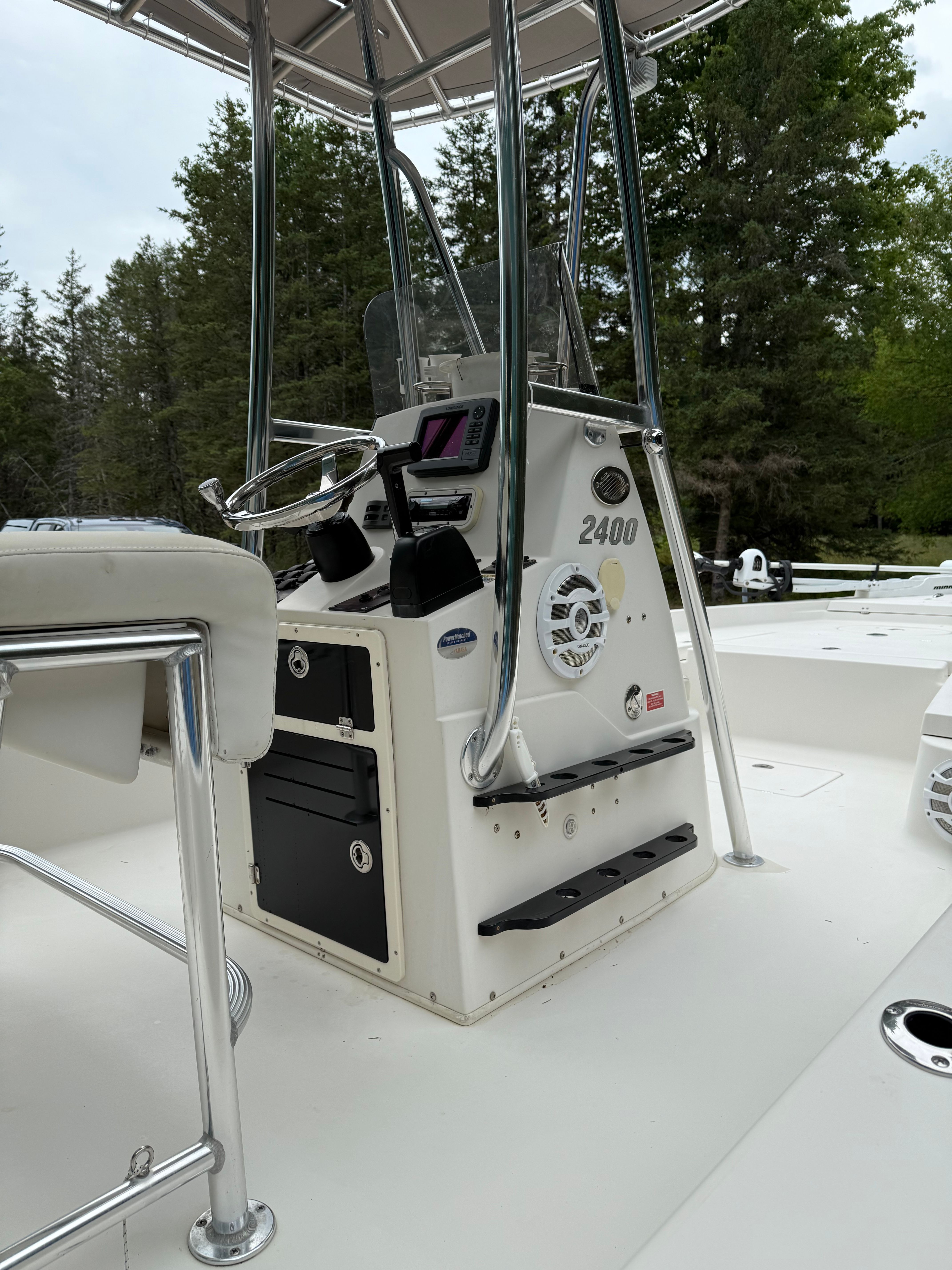 2011 Pathfinder 2400 Tournament Edition