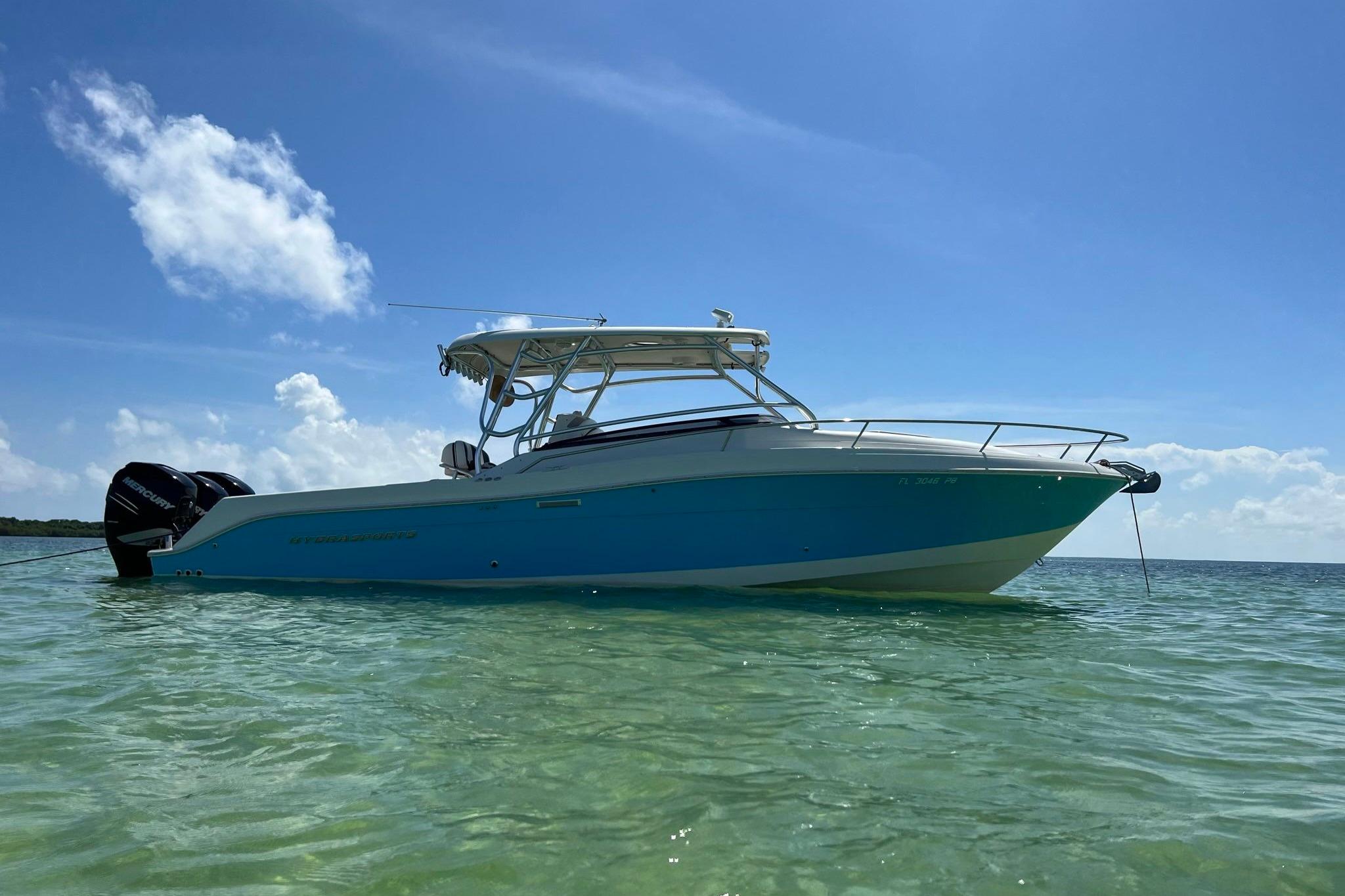 2008 Hydra-Sports Vector 3300 VX