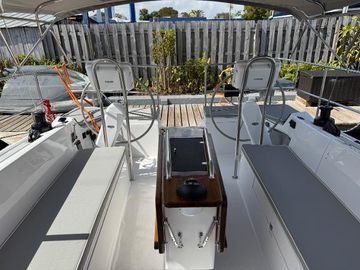 2025 Catalina 426