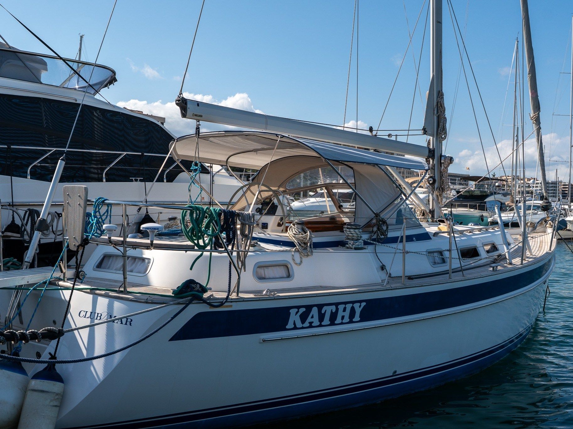 2011 Hallberg-Rassy 40