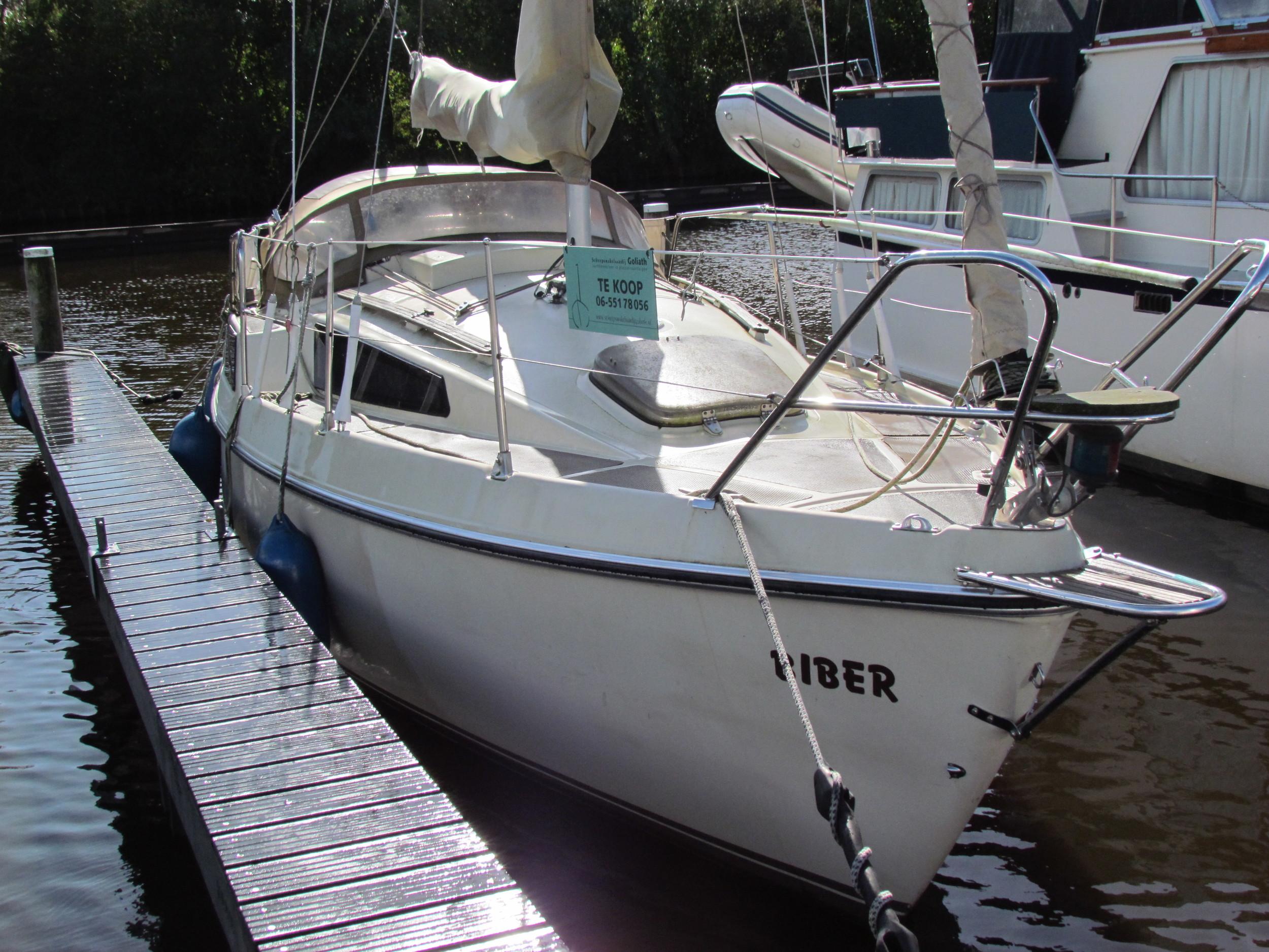 1983 Rethana 25