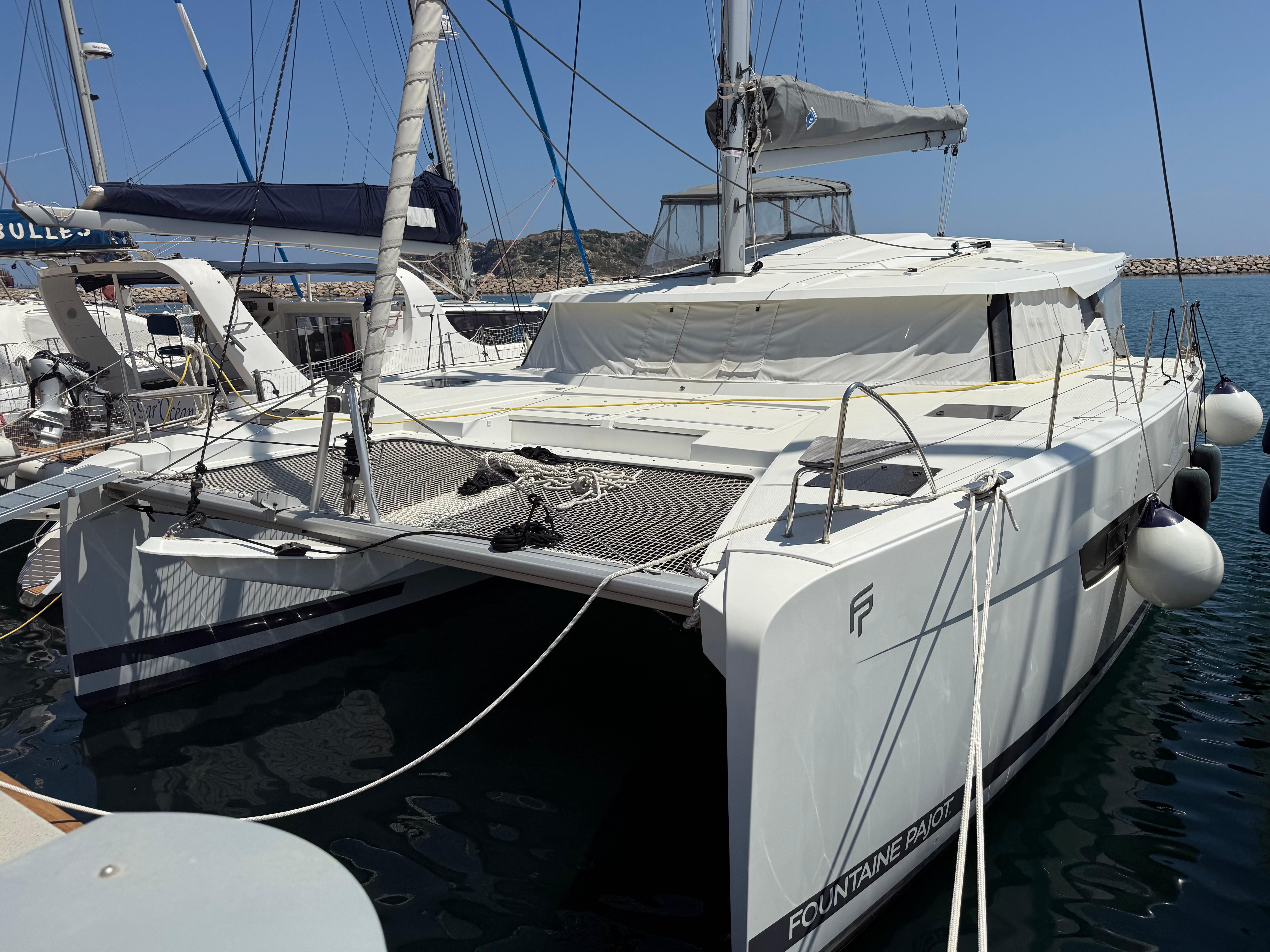 2022 Fountaine Pajot Astrea 42